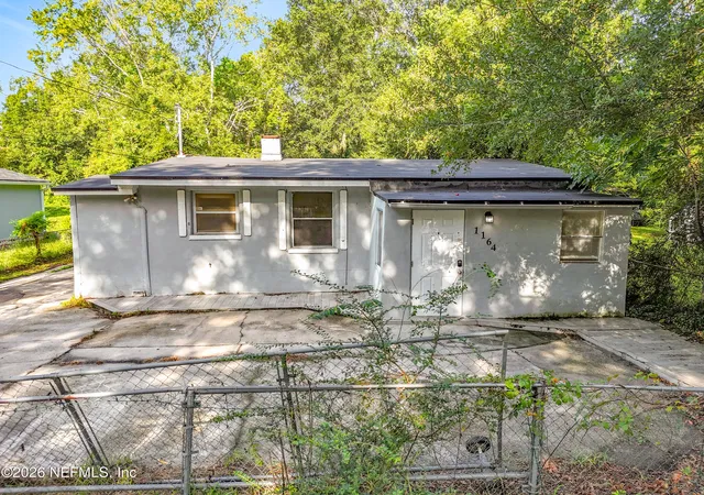 Photo 1 of Single family home for sale at 1164 Pangola Dr, Jacksonville, FL 32205 | MLS# 2162669 | Listing updated on 2026-09-04