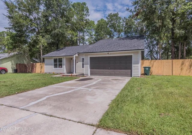 Photo 2 of Sale Pending at 5237 Hoof Print Dr N, Jacksonville, FL 32257 | MLS# 2162364 | Listing updated on 2026-09-04