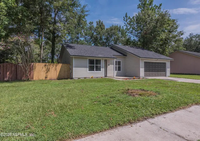 Photo 3 of Sale Pending at 5237 Hoof Print Dr N, Jacksonville, FL 32257 | MLS# 2162364 | Listing updated on 2026-09-04