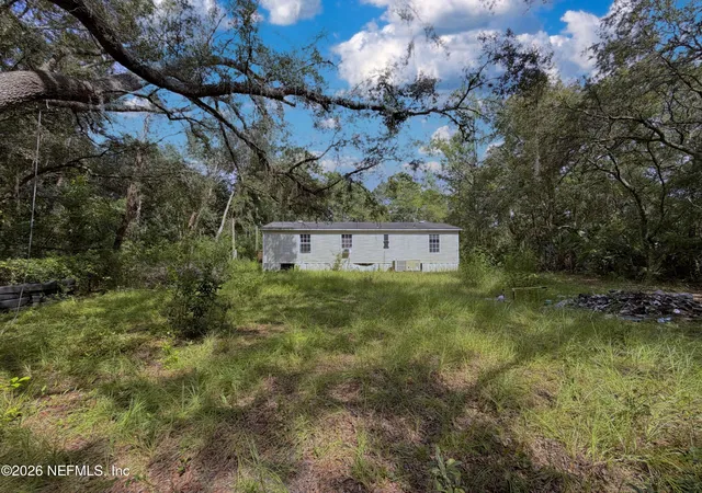 Photo 4 of Manufactured home for sale at 815 Del Monaco Ave, Interlachen, FL 32148 | MLS# 2162474 | Listing updated on 2026-08-28