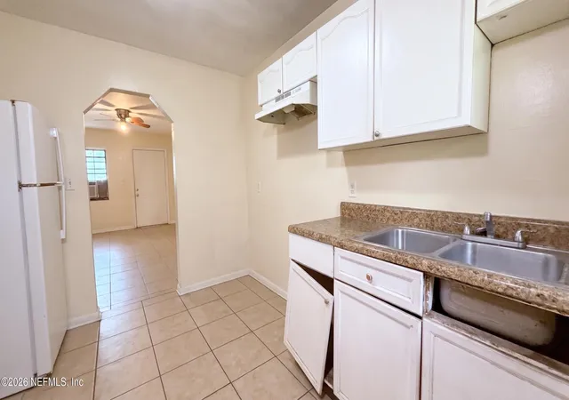 Photo 3 of Single family home for sale at 2821 W 6th St, Jacksonville, FL 32254 | MLS# 2162553 | Listing updated on 2026-09-16