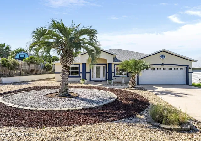 Photo 1 of Single family home for sale at 205 24th St, Flagler Beach, FL 32136 | MLS# 2162539 | Listing updated on 2026-09-13