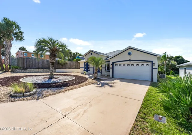 Photo 3 of Single family home for sale at 205 24Th St, Flagler Beach, FL 32136 | MLS# 2162539 | Listing updated on 2026-09-13