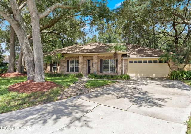Photo 4 of Single family home for sale at 1911 St Marys Ct, Jacksonville, FL 32223 | MLS# 2162600 | Listing updated on 2026-09-16