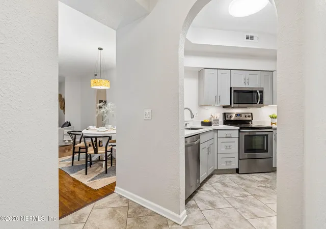 Photo 3 of Sale Pending at 1300 Vista Cove Rd, St. Augustine, FL 32084 | MLS# 2162573 | Listing updated on 2026-09-14