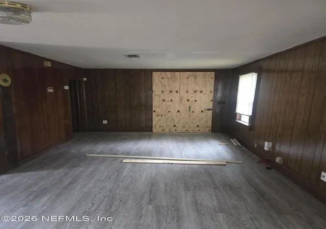 Photo 4 of Single family home for sale at 9056 8Th Ave, Jacksonville, FL 32208 | MLS# 2162627 | Listing updated on 2026-08-30