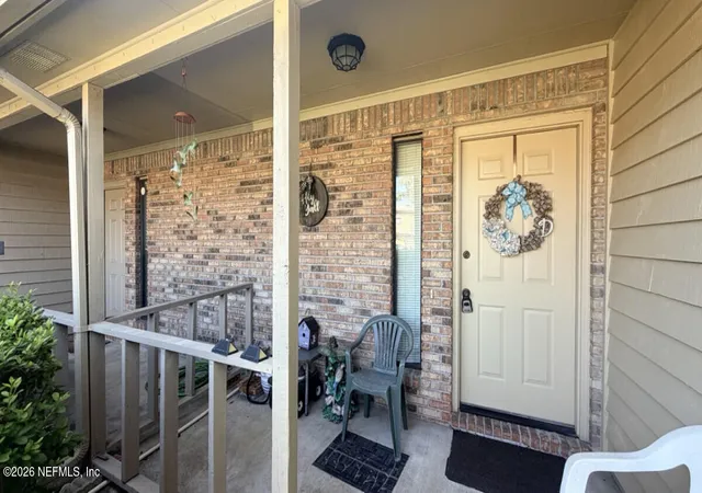 Photo 4 of Townhouse for sale at 1135 Romaine Cir W, Jacksonville, FL 32225 | MLS# 2162652 | Listing updated on 2026-09-17