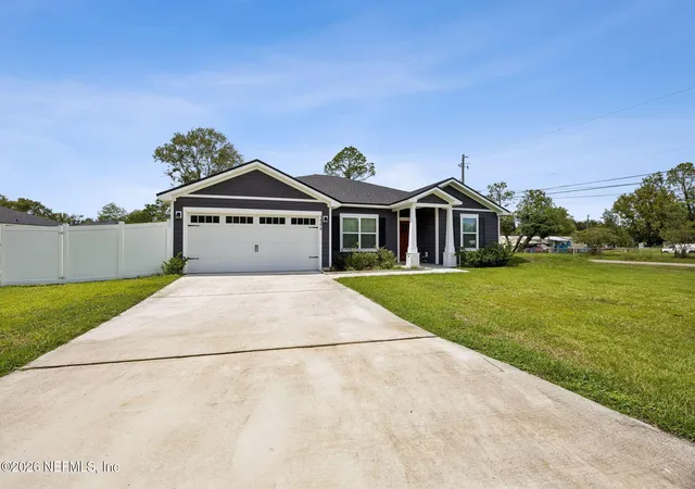Photo 3 of Single family home for sale at 14274 Alexis Rd, Jacksonville, FL 32218 | MLS# 2162691 | Listing updated on 2026-08-31
