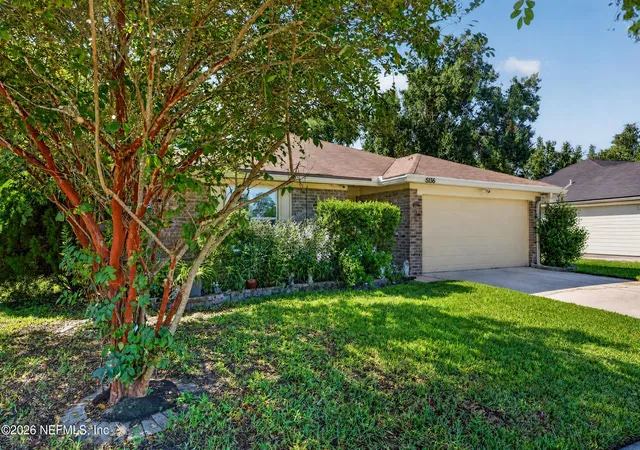 Photo 3 of Sale Pending at 5136 Big Forest Ln, Jacksonville, FL 32210 | MLS# 2162744 | Listing updated on 2026-09-13