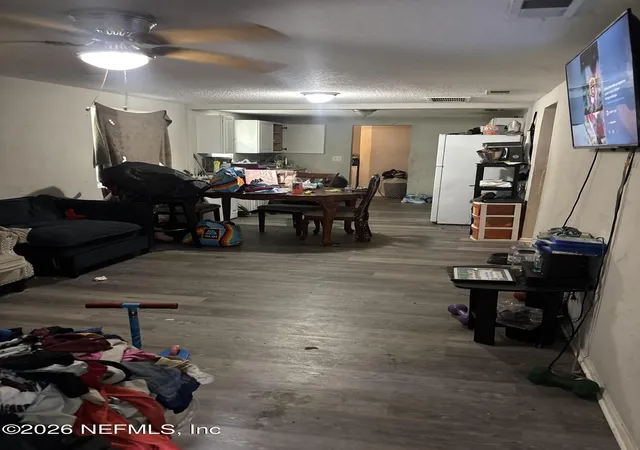 Photo 3 of Single family home for sale at 5327 Buick Ave, Jacksonville, FL 32209 | MLS# 2162720 | Listing updated on 2026-08-31