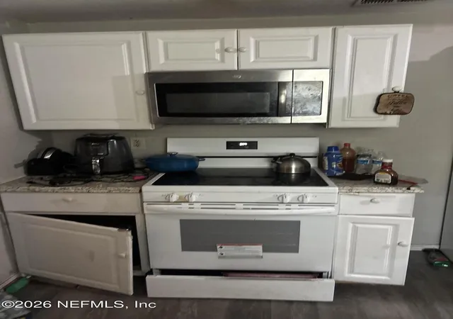 Photo 3 of Single family home for sale at 5327 Buick Ave, Jacksonville, FL 32209 | MLS# 2162720 | Listing updated on 2026-08-31
