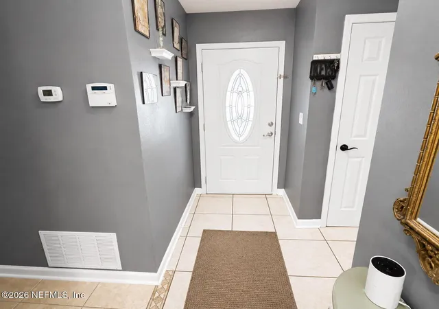 Photo 3 of Single family home for sale at 6400 Diane Rd, Jacksonville, FL 32277 | MLS# 2162767 | Listing updated on 2026-09-01