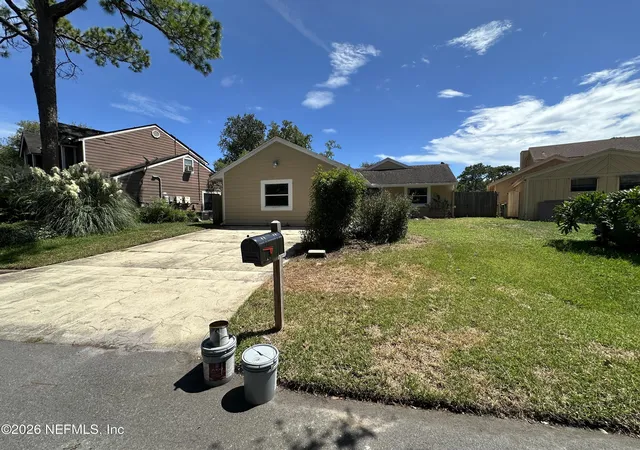 Photo 1 of Single family home for sale at 13024 Bent Pine Ct E, Jacksonville, FL 32246 | MLS# 2162786 | Listing updated on 2026-09-16