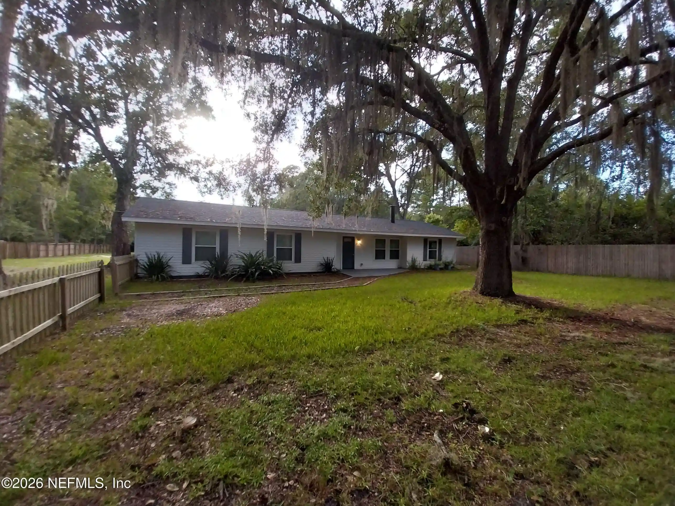 Photo 1 of Single family home for sale at 855 S Holmes Blvd, Saint Augustine, FL 32084 | MLS# 2166384 | Listing updated on 2026-10-01