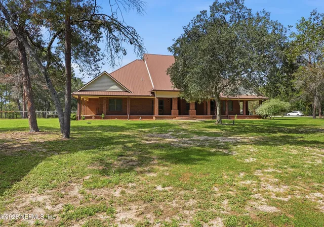 Single family home for sale at 6910 Gilda Ct, Keystone Heights, FL 32656 | MLS# 2170288