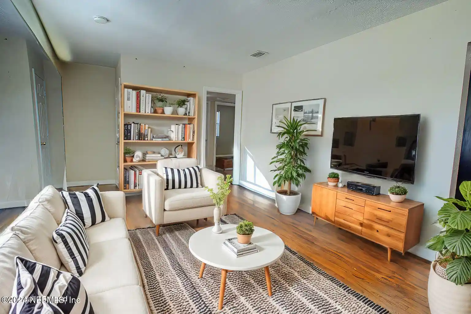 Single family home for sale at 6515 E Bartholf Ave, Jacksonville, FL 32210 | MLS# 2171560