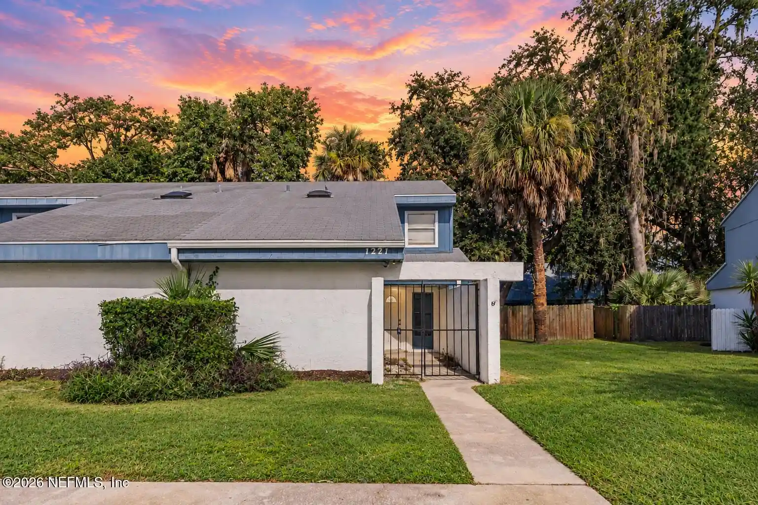 Photo 1 of Townhouse for sale at 1221 Songbird Ln, Jacksonville, FL 32233 | MLS# 2171636 | Listing updated on 2026-10-30