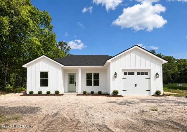 Single family home for sale at 568 Michigan St, Starke, FL 32091 | MLS# 2171520
