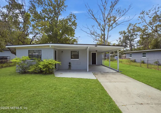 Single family home for sale at 2846 W 8th Street, Jacksonville, FL 32254 | MLS# 2171494