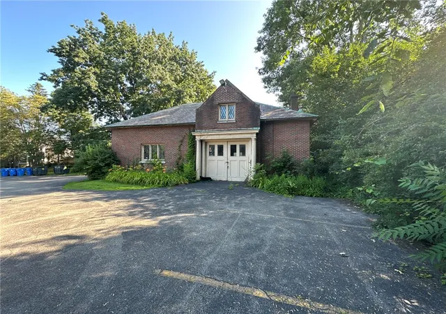 Homes for sale in Rochester, NY | 1441 East Ave, Rochester, NY 14610 | MLS# R1485667
