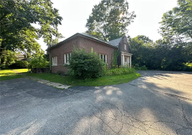 Homes for sale in Rochester, NY | 1441 East Ave, Rochester, NY 14610 | MLS# R1485667