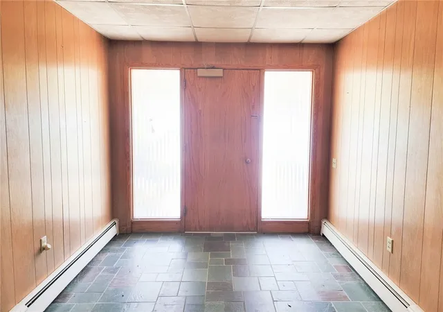 Photo 2 of Sale Pending at 10 S Lewis St, Auburn, NY 13021 | MLS# R1487902 | Listing updated on 2024-09-30