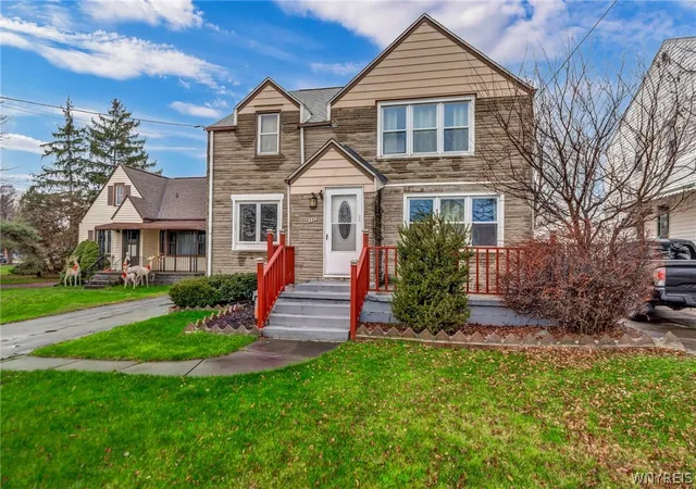 2nd image of 336 Beach Rd, Buffalo, NY 14225 | MLS# B1534760