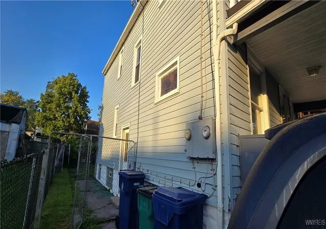 Listing Photo 5 - Condo for sale in building located at 129 Albert Ave, Buffalo, NY 14207