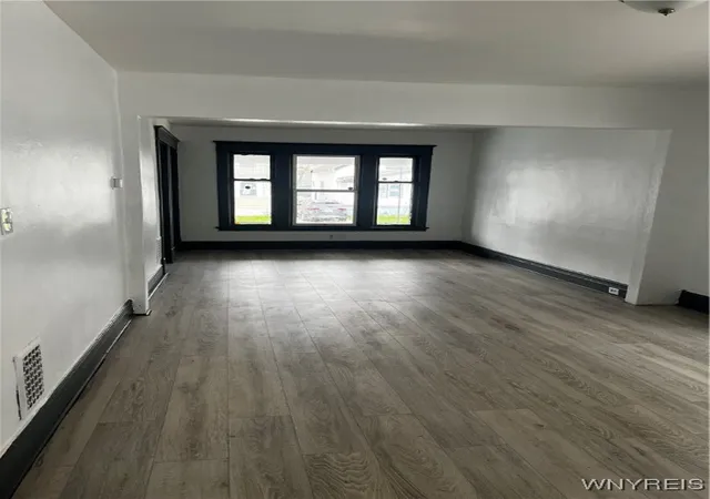 Homes for sale in Buffalo, NY | 460 Minnesota Ave, Buffalo, NY 14215 | MLS# B1627026