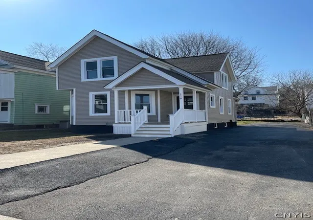 Photo 2 of Sale Pending at 128 Freeman Ave, Syracuse, NY 13209 | MLS# S1393904 | Listing updated on 2024-09-30