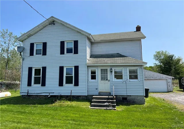 Homes for sale in Clay, NY | 8894 Caughdenoy Rd, Clay, NY 13041 | MLS# S1472105