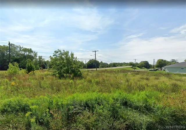 1st image of 2319 Elm Ct, Niagara Falls, NY 14305 | MLS# B1476711