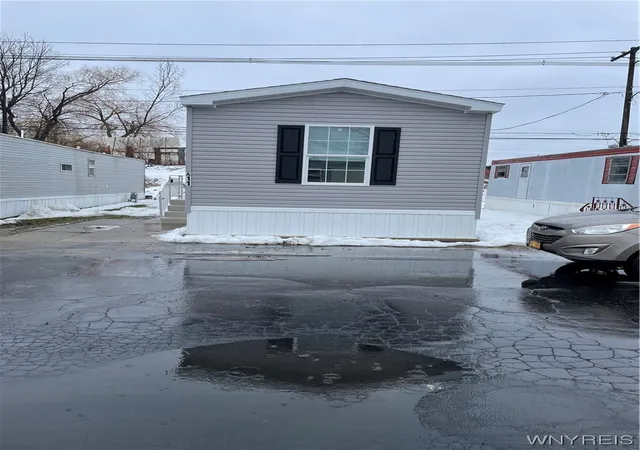 Homes for sale in Buffalo, NY | 3473 South Park A11 Ave, Buffalo, NY 14219 | MLS# B1518265