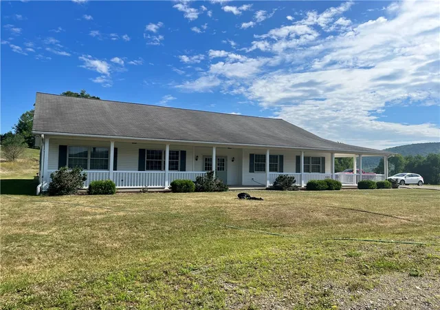 Homes for sale in Almond, NY | 568 Buckley Ln, Almond, NY 14804 | MLS# R1527582