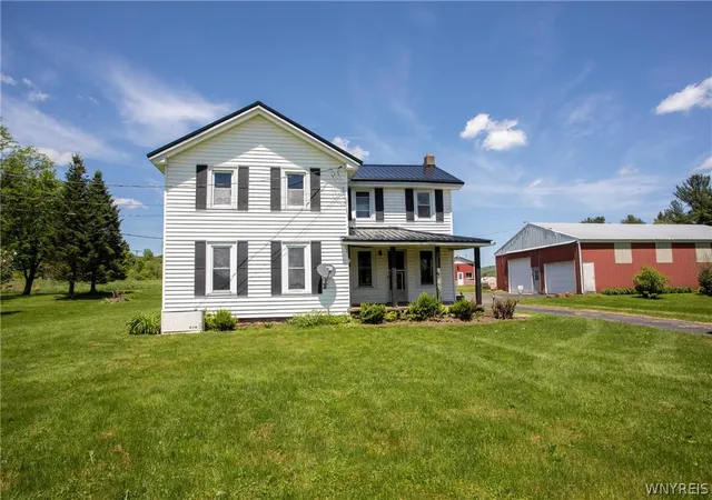 Homes for sale in Great Valley, NY | 6122 Mutton Hollow Rd, Great Valley, NY 14741 | MLS# B1546807