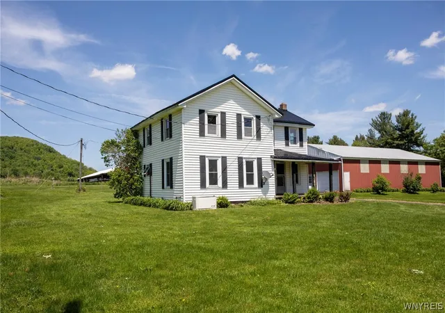 Homes for sale in Great Valley, NY | 6122 Mutton Hollow Rd, Great Valley, NY 14741 | MLS# B1546807