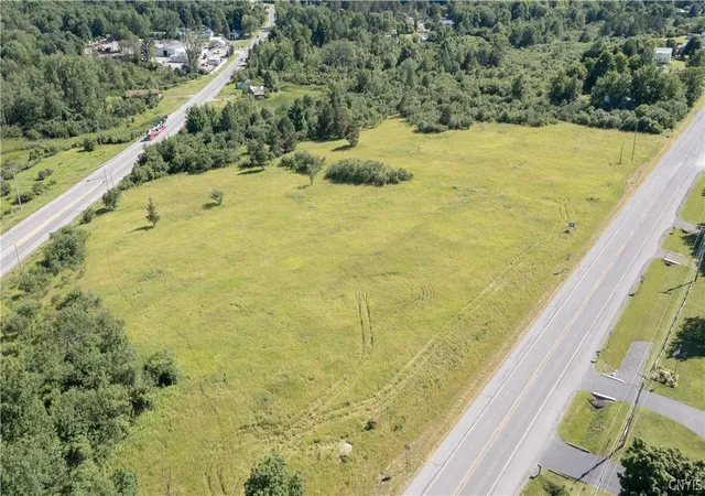 Homes for sale in Watertown, NY | 18031 Us Route 11, Watertown, NY 13601 | MLS# S1546909