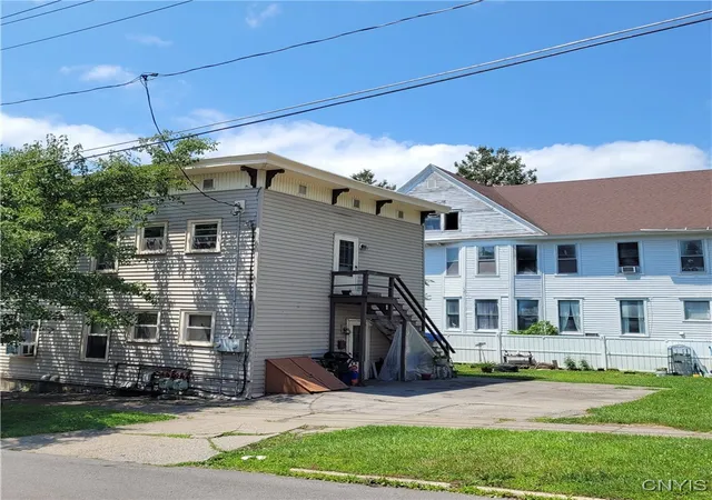 Homes for sale in Little Falls, NY | 100 Loomis St, Little Falls, NY 13365 | MLS# S1558513