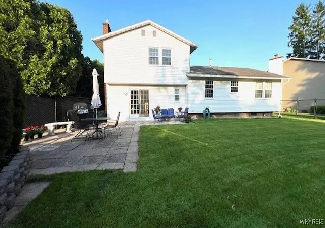 Photo 2 of Sale Pending at 7369 Cedarpost Road, Liverpool, NY 13088 | MLS# B1559892 | Listing updated on 2024-09-30