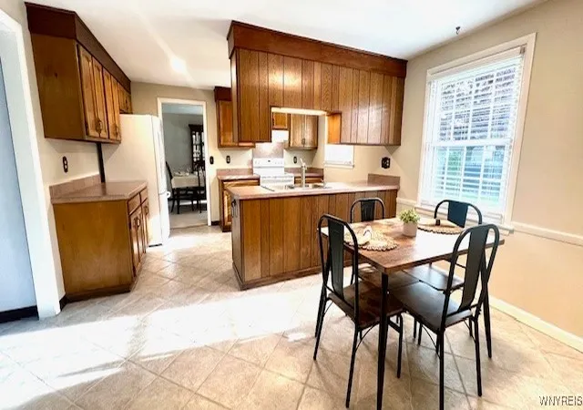 Photo 4 of Sale Pending at 7369 Cedarpost Road, Liverpool, NY 13088 | MLS# B1559892 | Listing updated on 2024-09-30