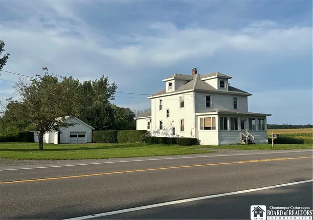 Homes for sale in Hopewell, NY | 2760 State Route 5 And 20, Hopewell, NY 14561 | MLS# R1561342