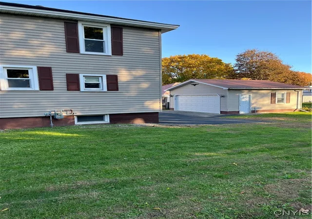 Homes for sale in Adams, NY | 18376 Nys Rte 177, Adams, NY 13605 | MLS# S1574175