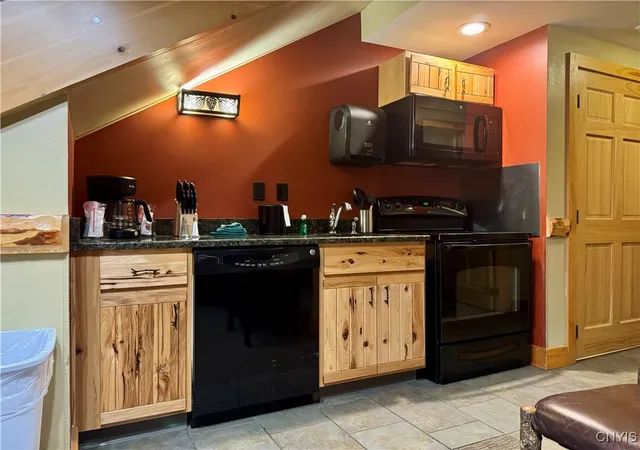 Photo 5 of Condo for sale at 2177 Clute Rd #523AL, Cortland, NY 13045 | MLS# S1576451 | Listing updated on 2026-03-03
