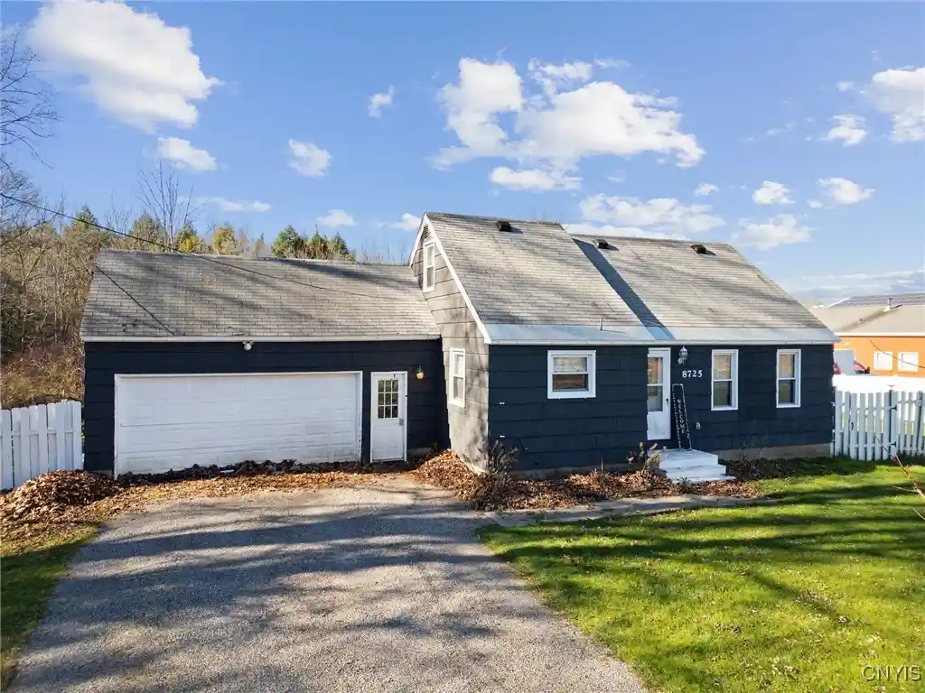 Single family home for sale at 8725 Caughdenoy Rd, Clay, NY 13041 | MLS# S1576965