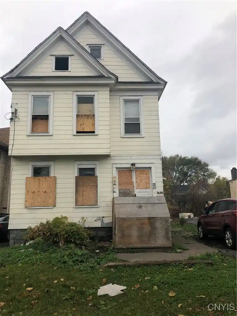 Listing Photo 1 - Condo for sale in 1022 S Geddes St located at 1022 S Geddes St, Syracuse, NY 13204 - Unit 1022 S Geddes St