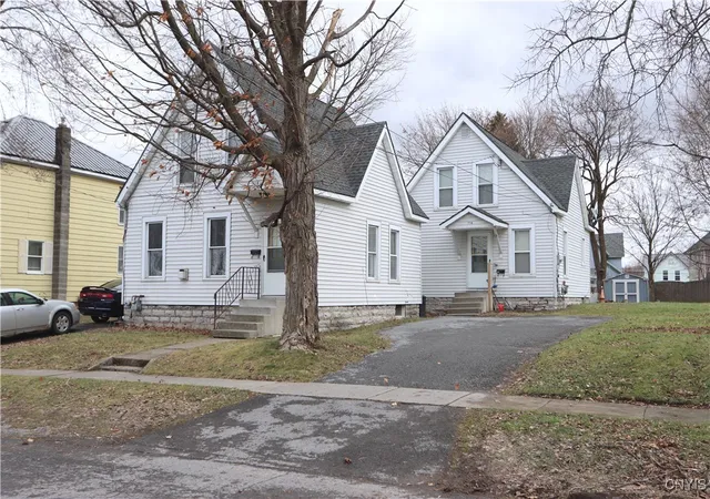 Homes for sale in Watertown City, NY | 718 Griffin St, Watertown City, NY 13601 | MLS# S1582647