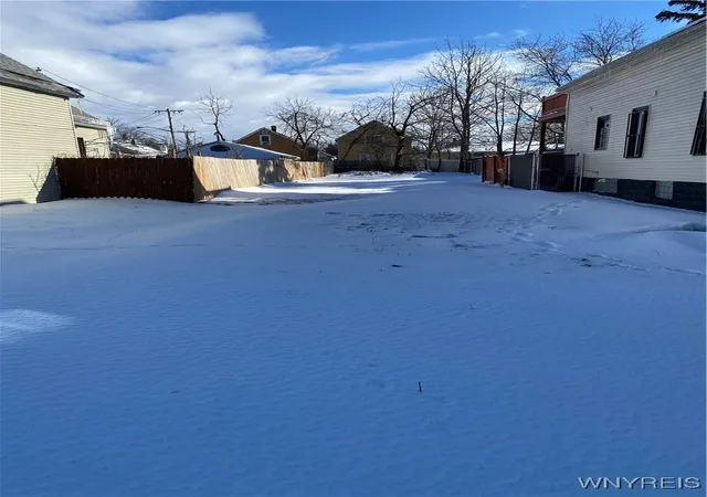 Photo 2 of Land for sale at 129 Sprenger Ave, Buffalo, NY 14211 | MLS# B1586039 | Listing updated on 2026-01-26
