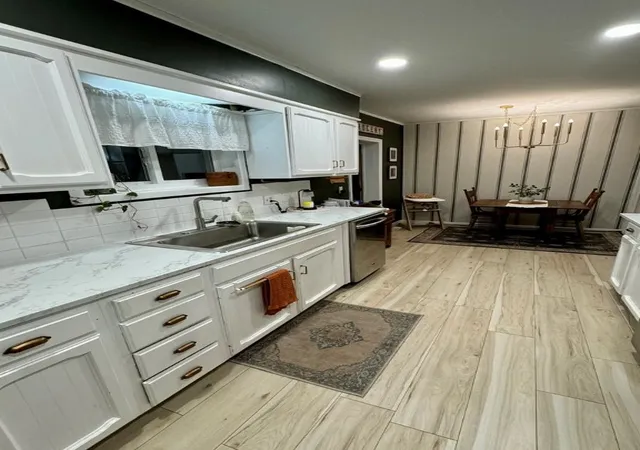 Photo 4 of Sale Pending at 324 Laurentian Pl, Elmira, NY 14904 | MLS# EC276528 | Listing updated on 2025-02-19