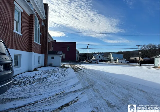 2nd image of 1 West Ave, Arkport, NY 14807 | MLS# R1586097