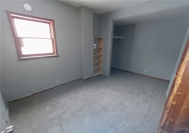Listing Photo 5 - Condo for sale in building located at 812 Kirkpatrick St, Syracuse, NY 13208